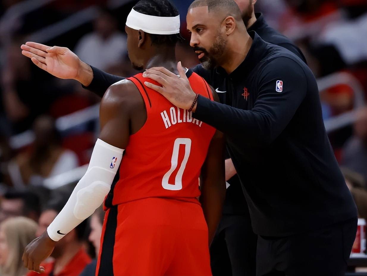 包含赛前速览：夏季联赛抢七大战迈阿密热火对阵休斯顿火箭，三大看点值得期待的词条